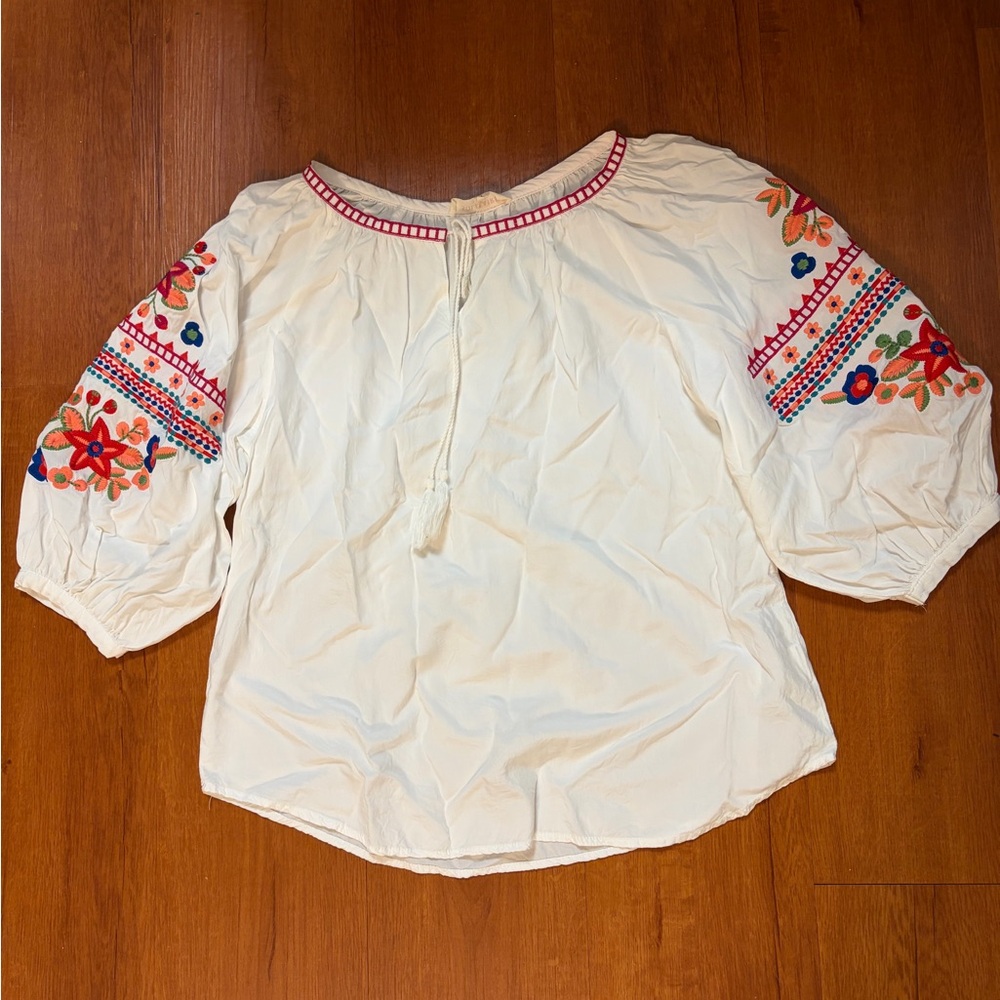 Solitaire White Peasant Top with Colorful Embroidery